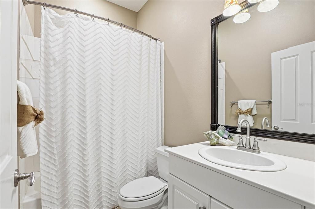 Active With Contract: $950,000 (4 beds, 4 baths, 3585 Square Feet)