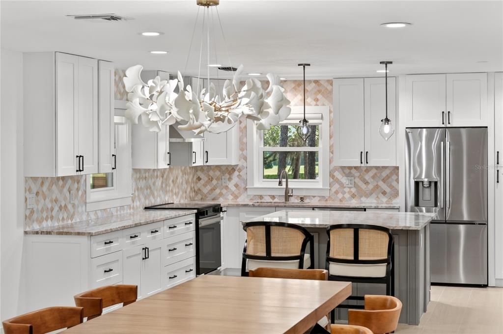 For Sale: $1,950,000 (4 beds, 3 baths, 2590 Square Feet)