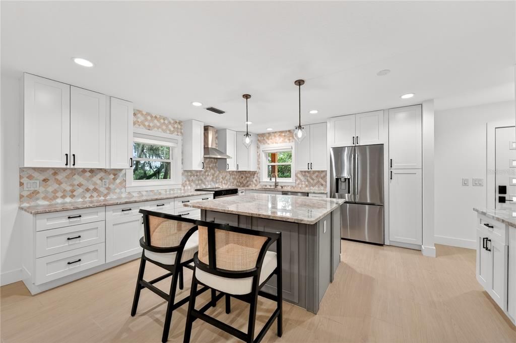 For Sale: $1,950,000 (4 beds, 3 baths, 2590 Square Feet)