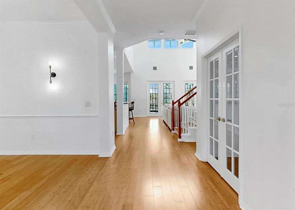 En Venta: $864,988 (4 camas, 3 baños, 3283 Pies cuadrados)