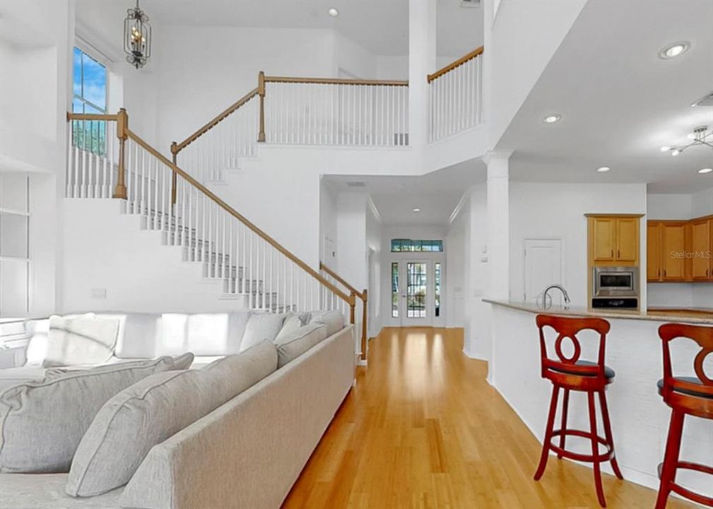 En Venta: $864,988 (4 camas, 3 baños, 3283 Pies cuadrados)