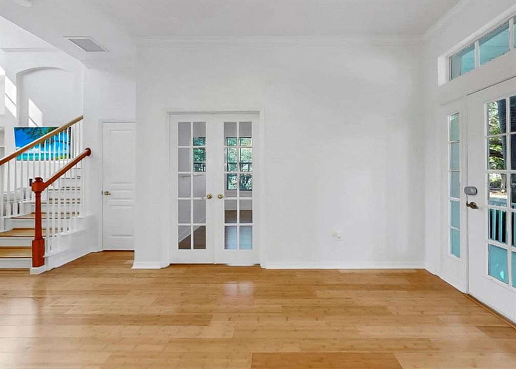En Venta: $864,988 (4 camas, 3 baños, 3283 Pies cuadrados)