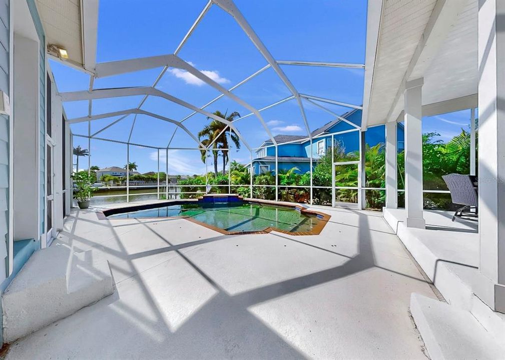 En Venta: $864,988 (4 camas, 3 baños, 3283 Pies cuadrados)
