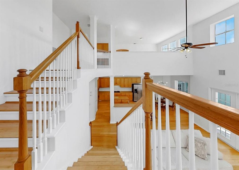 En Venta: $864,988 (4 camas, 3 baños, 3283 Pies cuadrados)