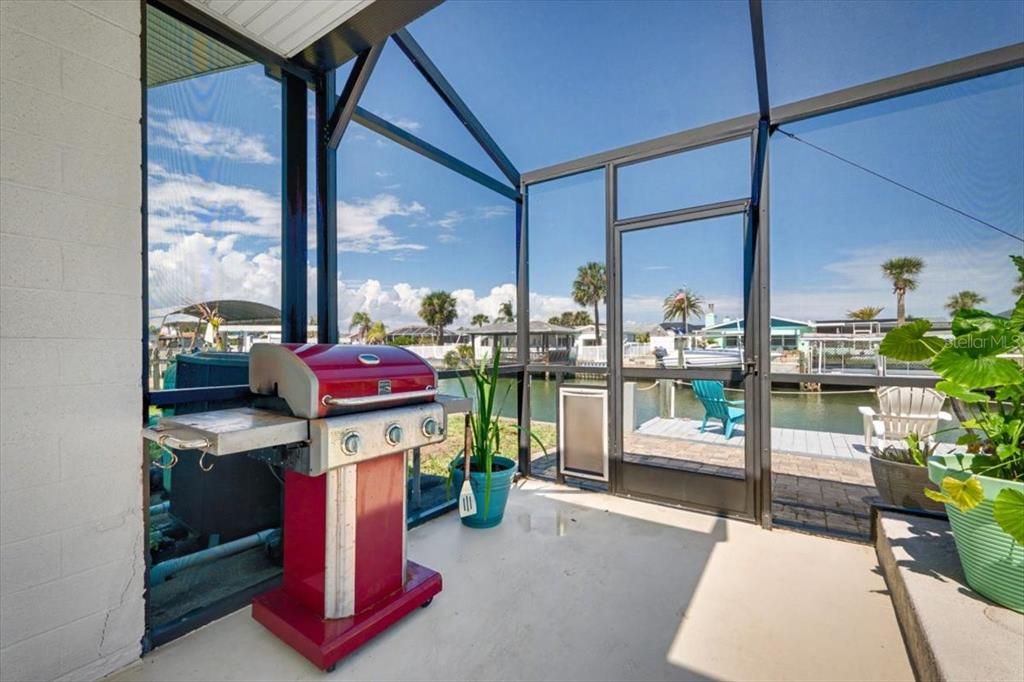 En Venta: $993,520 (3 camas, 2 baños, 1906 Pies cuadrados)