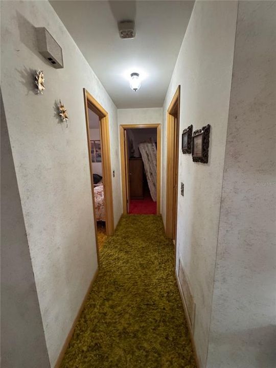 Под контрактом: $245,000 (2 спален, 2 ванн, 1479 Квадратных фут)