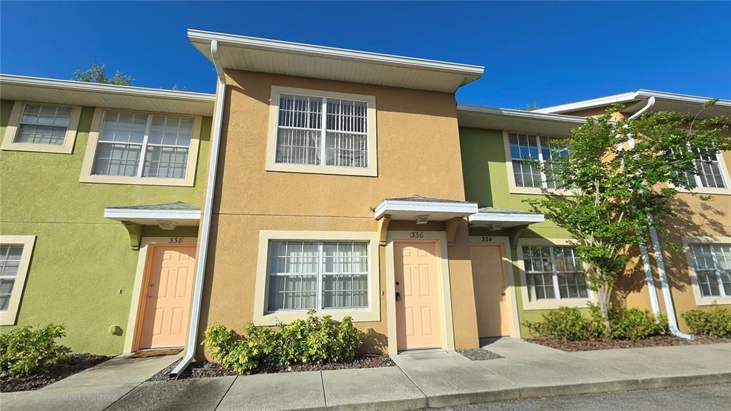 For Sale: $219,777 (2 beds, 2 baths, 1120 Square Feet)
