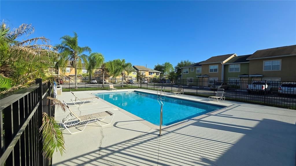 For Sale: $219,777 (2 beds, 2 baths, 1120 Square Feet)