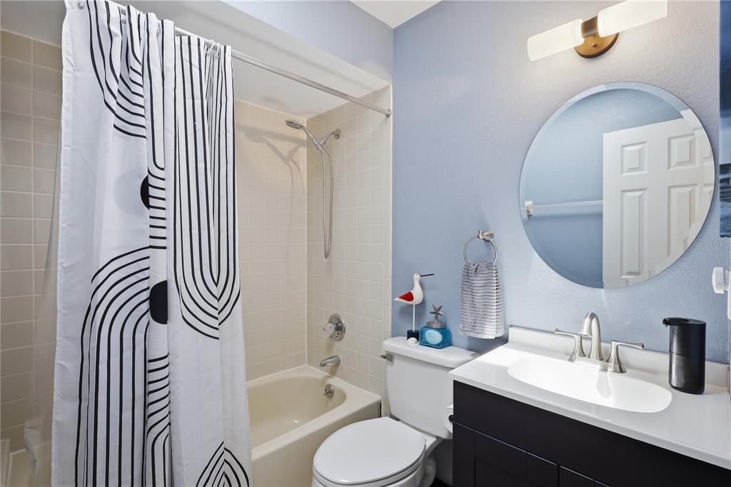 Active With Contract: $589,000 (3 beds, 2 baths, 1481 Square Feet)