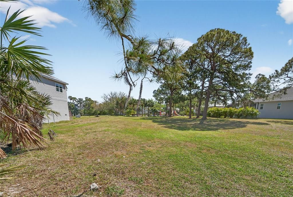 En Venta: $158,000 (0.36 acres)