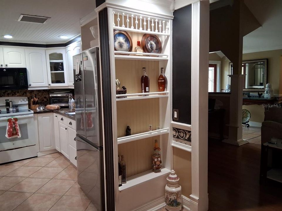 В аренду: $1,990 (3 спален, 2 ванн, 1684 Квадратных фут)