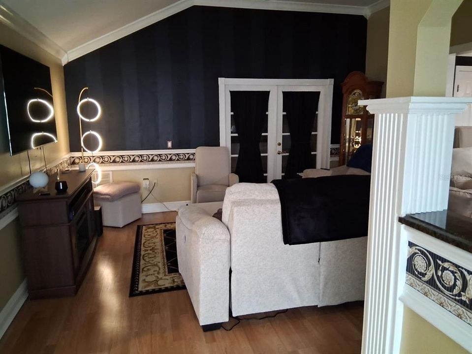 В аренду: $1,990 (3 спален, 2 ванн, 1684 Квадратных фут)