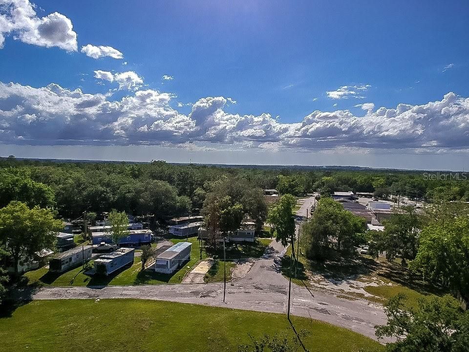 На продажу: $569,000 (2.37 acres)