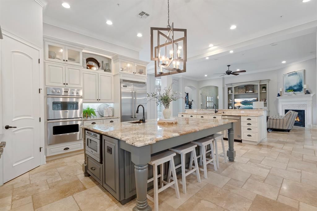 En Venta: $3,195,000 (5 camas, 5 baños, 5358 Pies cuadrados)