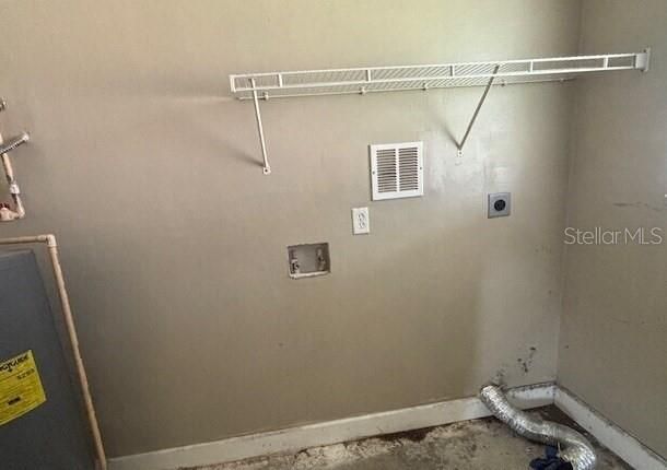 For Sale: $175,000 (3 beds, 2 baths, 1050 Square Feet)