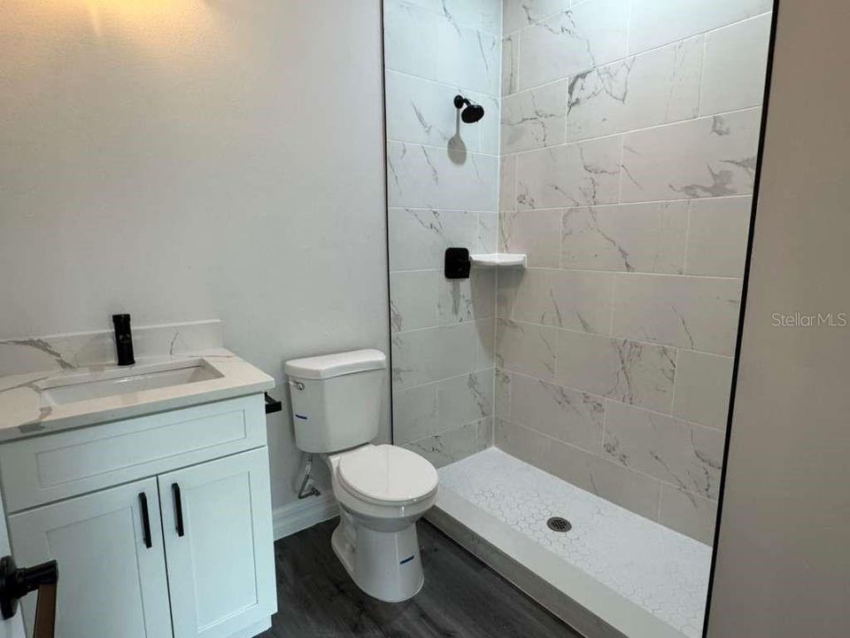 For Sale: $455,000 (6 beds, 0 baths, 2367 Square Feet)