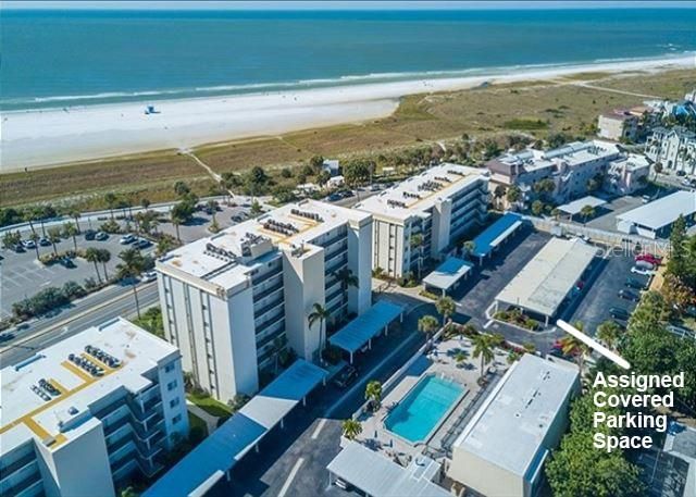 For Sale: $595,500 (1 beds, 1 baths, 816 Square Feet)