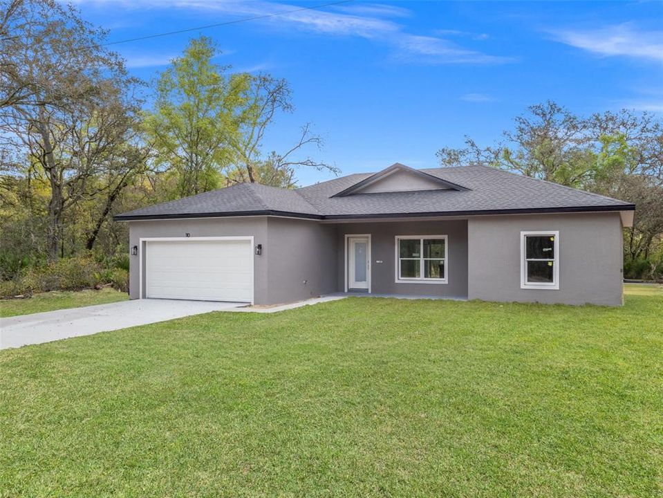 Active With Contract: $274,000 (3 beds, 2 baths, 1448 Square Feet)