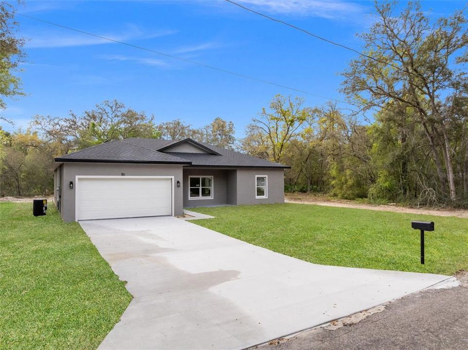 Active With Contract: $274,000 (3 beds, 2 baths, 1448 Square Feet)