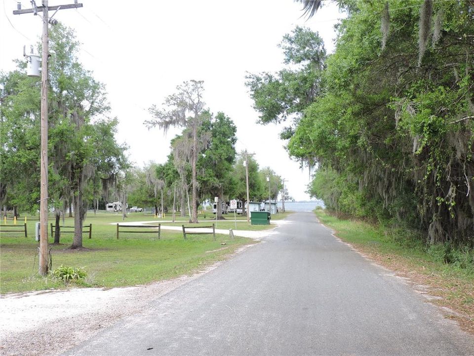 For Sale: $349,000 (3 beds, 2 baths, 1716 Square Feet)