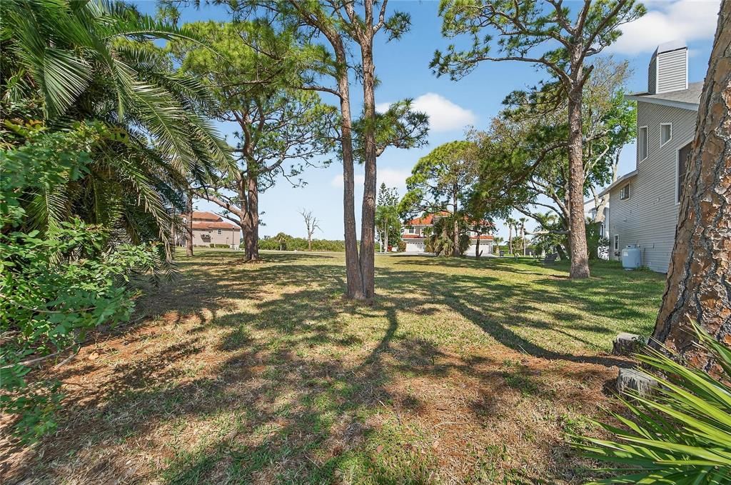 En Venta: $158,000 (0.22 acres)