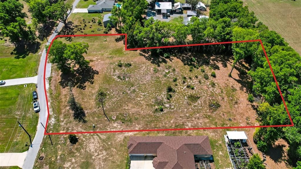 En Venta: $160,000 (1.74 acres)