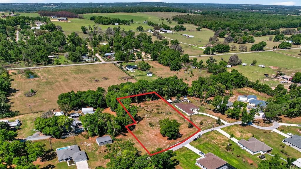 En Venta: $160,000 (1.74 acres)