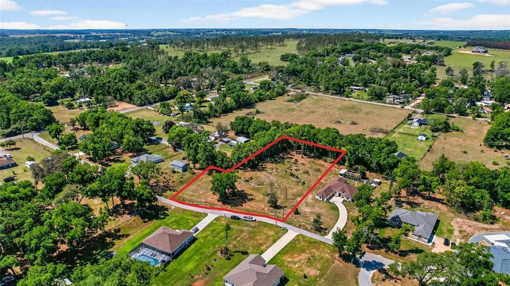 En Venta: $160,000 (1.74 acres)