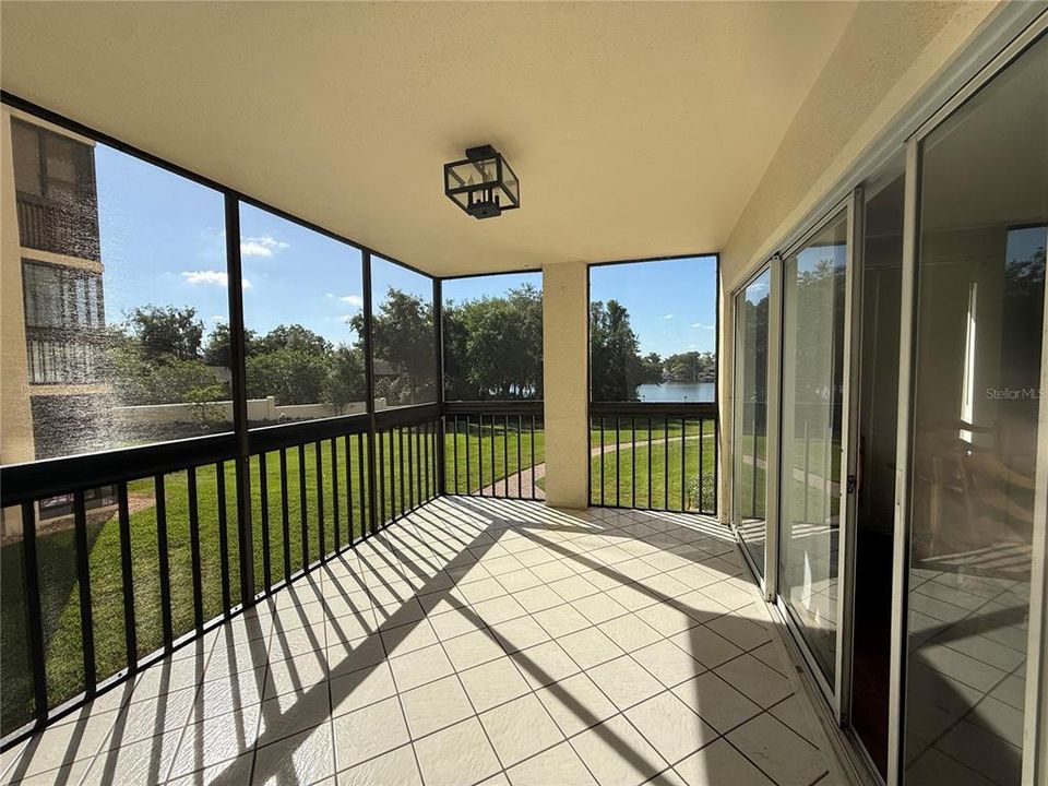 For Sale: $482,000 (2 beds, 2 baths, 1270 Square Feet)