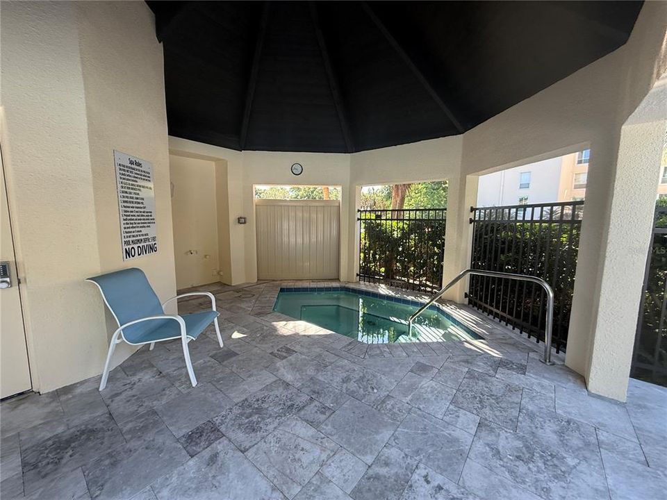 For Sale: $482,000 (2 beds, 2 baths, 1270 Square Feet)