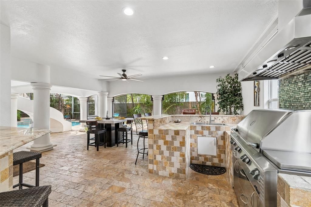 En Venta: $2,890,000 (6 camas, 5 baños, 5837 Pies cuadrados)