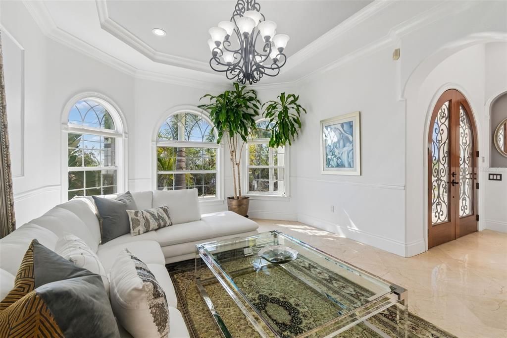 En Venta: $2,890,000 (6 camas, 5 baños, 5837 Pies cuadrados)