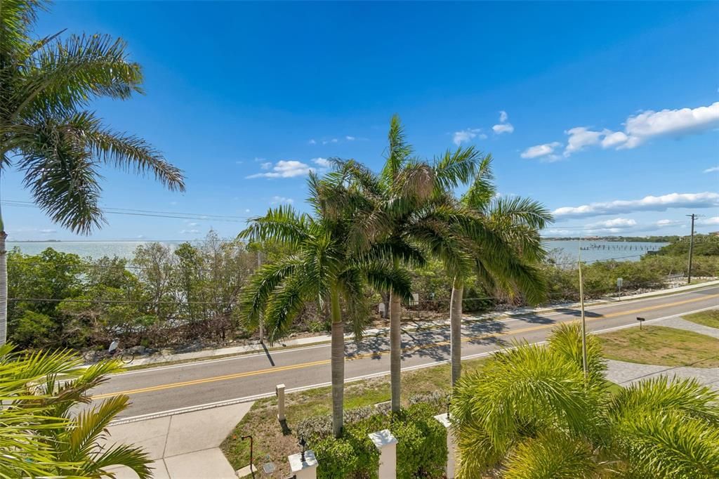 En Venta: $2,890,000 (6 camas, 5 baños, 5837 Pies cuadrados)