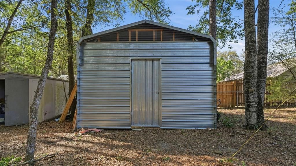 En Venta: $425,000 (4 camas, 2 baños, 2007 Pies cuadrados)