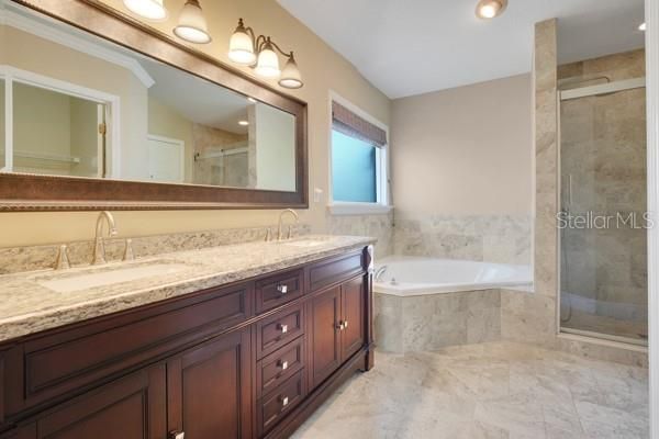 На продажу: $459,000 (3 спален, 2 ванн, 1573 Квадратных фут)