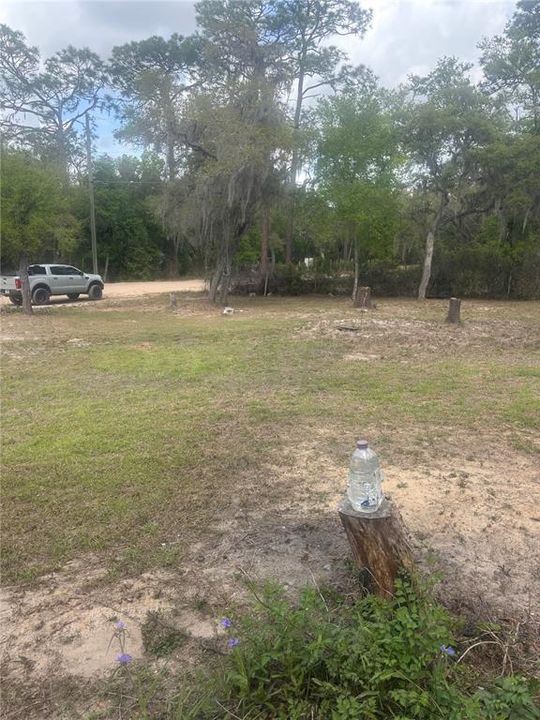 На продажу: $24,000 (0.24 acres)