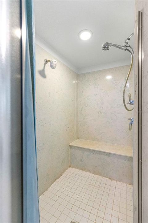 На продажу: $319,000 (2 спален, 2 ванн, 2167 Квадратных фут)