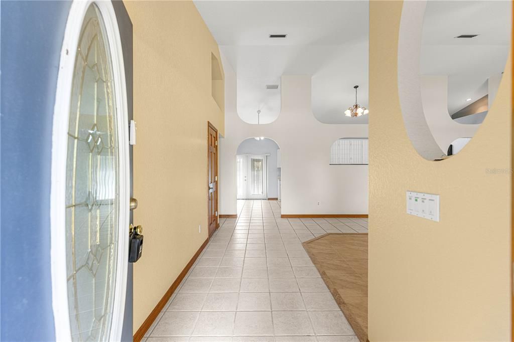 На продажу: $319,000 (2 спален, 2 ванн, 2167 Квадратных фут)