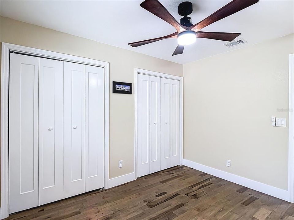 En Venta: $725,000 (4 camas, 3 baños, 2550 Pies cuadrados)