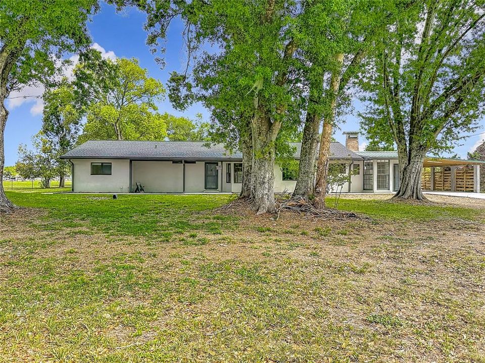 En Venta: $725,000 (4 camas, 3 baños, 2550 Pies cuadrados)