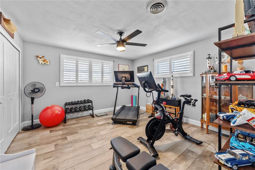 For Sale: $1,498,000 (4 beds, 2 baths, 2930 Square Feet)