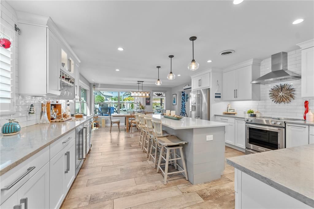 For Sale: $1,498,000 (4 beds, 2 baths, 2930 Square Feet)