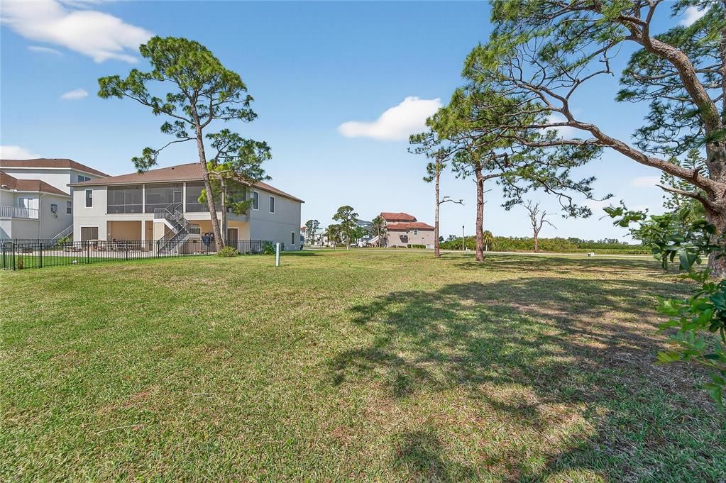 En Venta: $158,000 (0.22 acres)