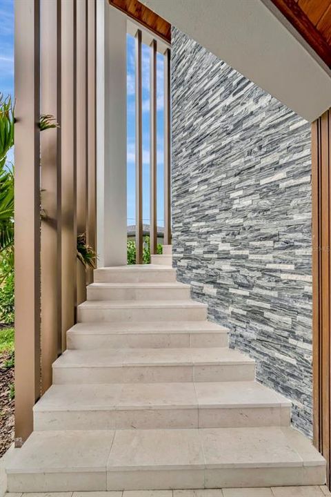 For Sale: $3,550,000 (5 beds, 4 baths, 4434 Square Feet)