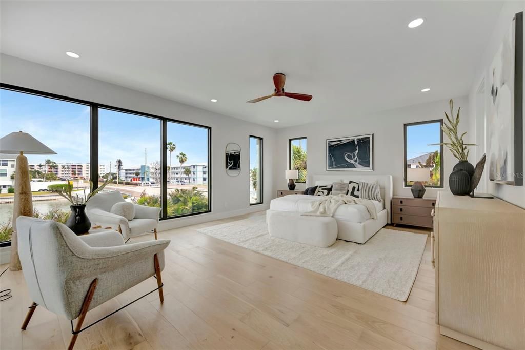 For Sale: $3,550,000 (5 beds, 4 baths, 4434 Square Feet)