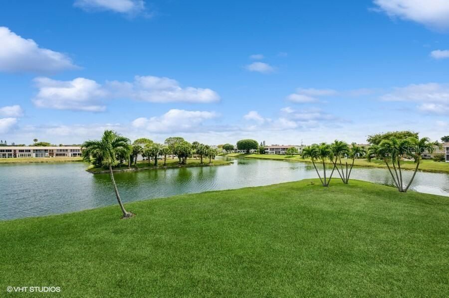 For Sale: $129,000 (1 beds, 1 baths, 615 Square Feet)
