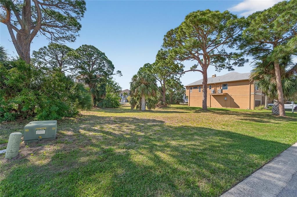 En Venta: $158,000 (0.26 acres)