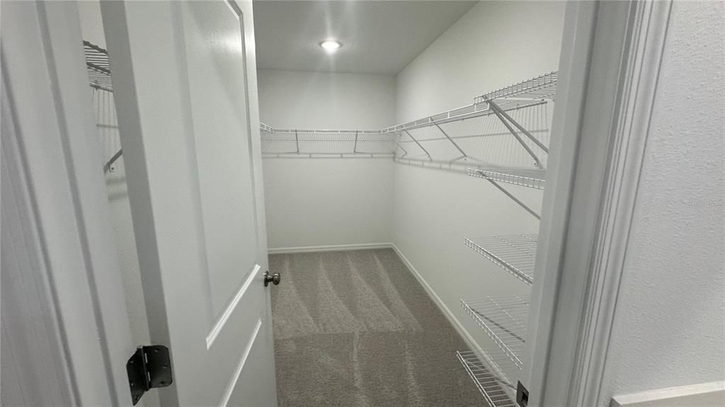 Active With Contract: $2,450 (5 beds, 3 baths, 2421 Square Feet)