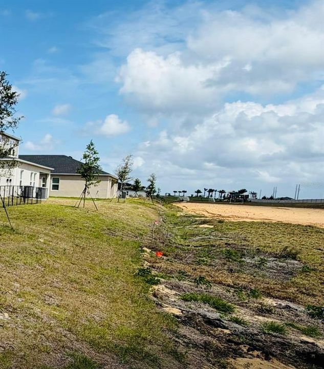 Active With Contract: $2,450 (5 beds, 3 baths, 2421 Square Feet)