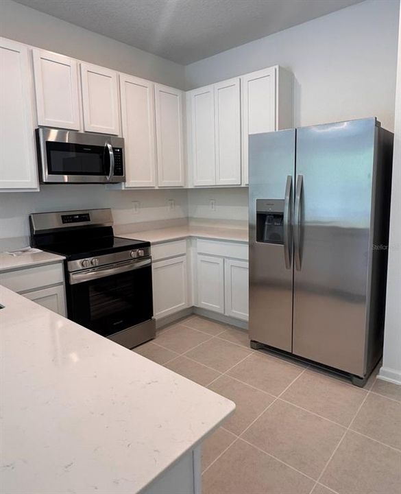 Vendido Recientemente: $286,720 (3 camas, 2 baños, 1834 Pies cuadrados)